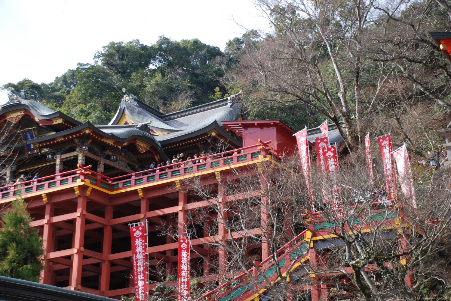 稲荷 神社 三 大 日本